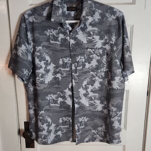 Men’s Gray Floral Short-Sleeve Button-Down Shirt